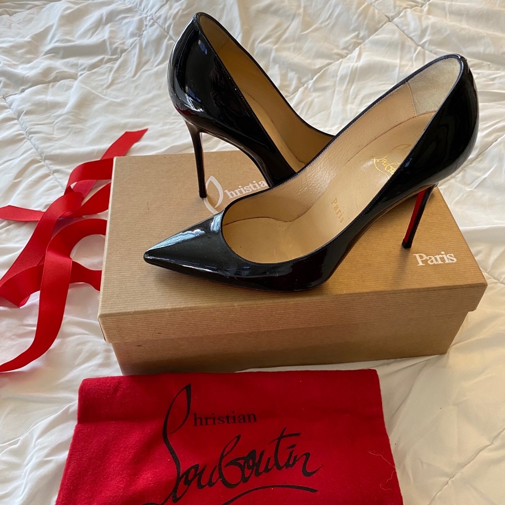 Decollete 554 100 Patent